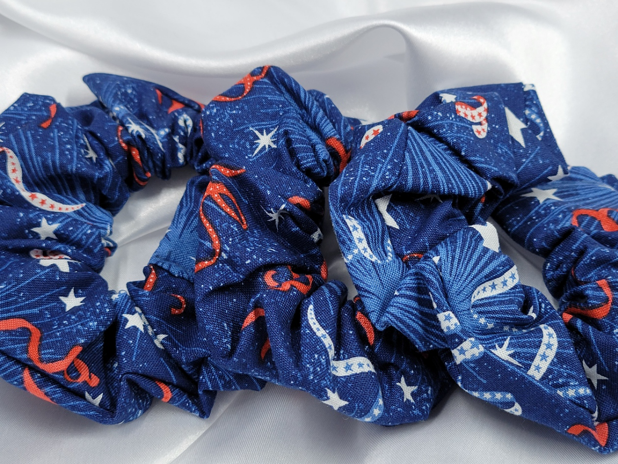 Streamers Blue Cotton Scrunchies